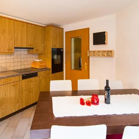Lägenhet Haus Evita Saas-Grund